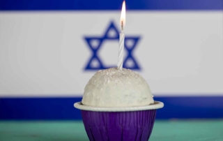 Birthday cupcake with Israel flag